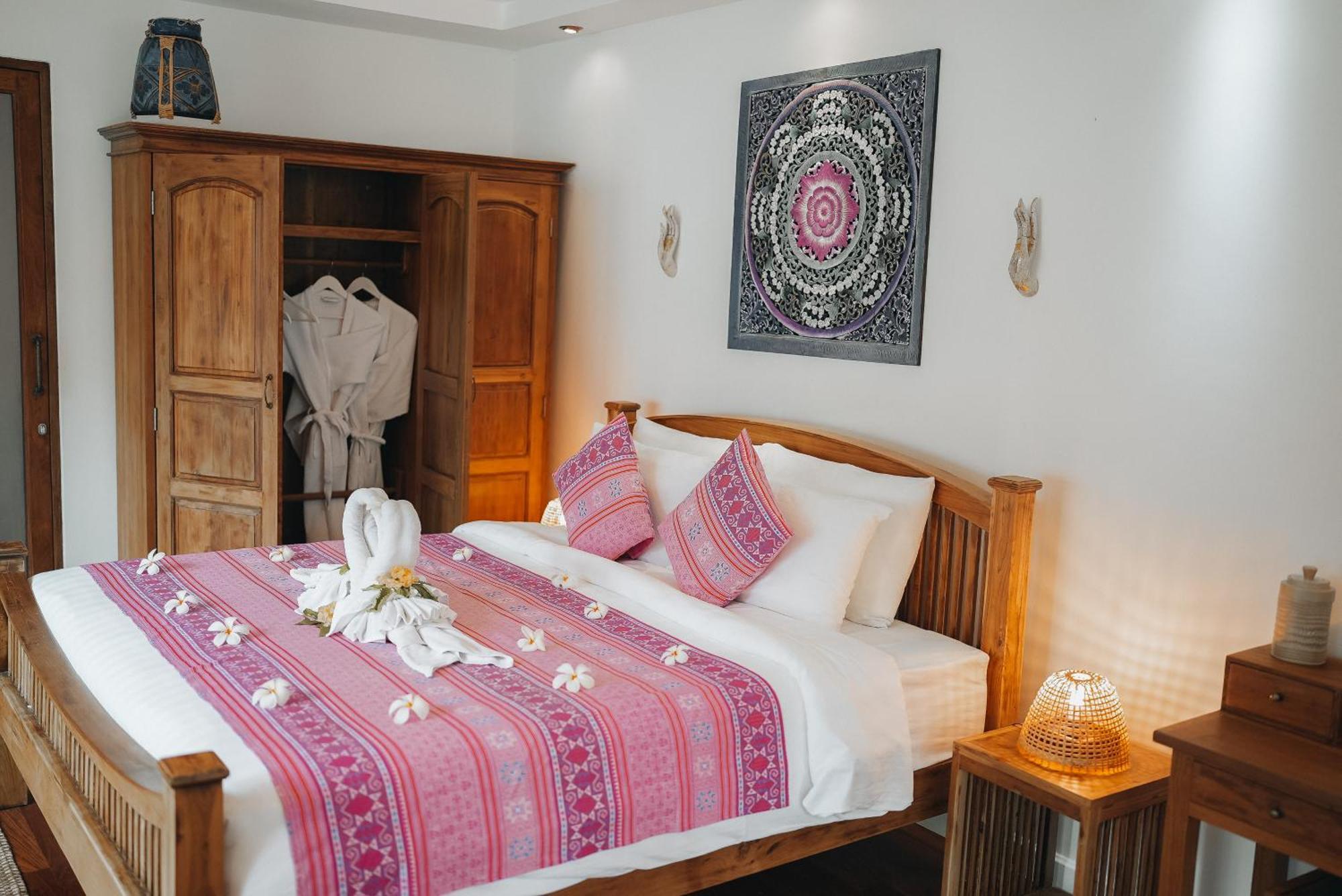 Soul Villas - Beachfront Private Pool Villas, Phuket Nature Retreat Cape Panwa Bagian luar foto
